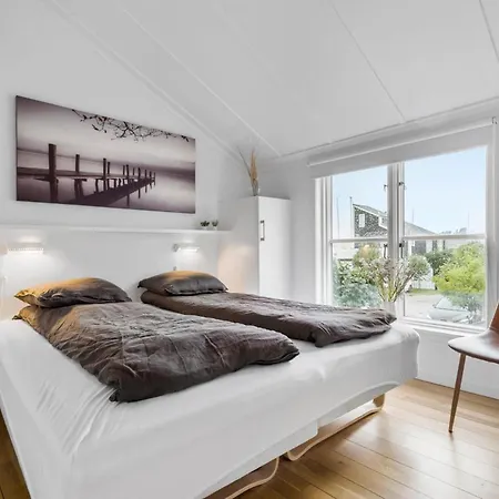 Rejen 223 Holiday home